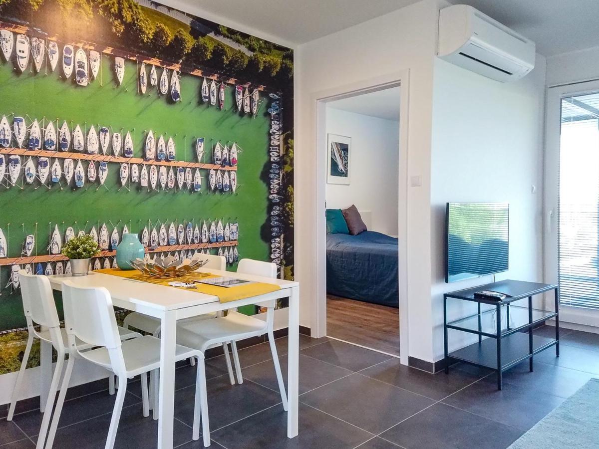 Marina Apartman Hotel Balatonszárszó Εξωτερικό φωτογραφία
