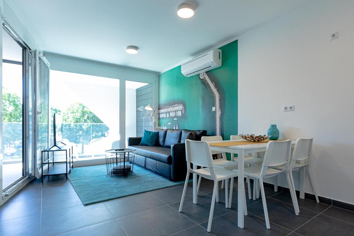 Marina Apartman Hotel Balatonszárszó Εξωτερικό φωτογραφία