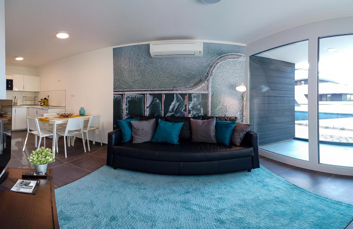 Marina Apartman Hotel Balatonszárszó Εξωτερικό φωτογραφία